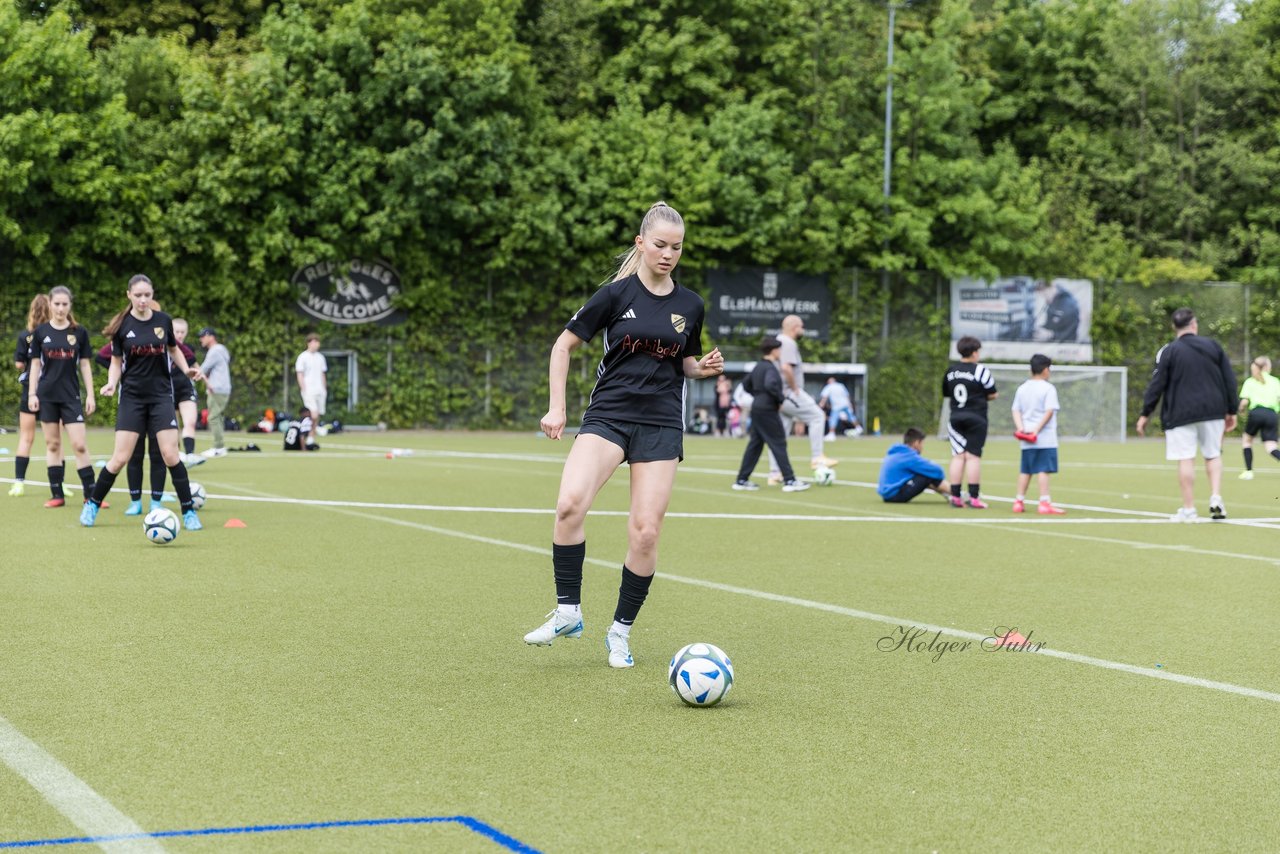 Bild 73 - wBJ SC Condor - VfL Pinneberg : Ergebnis: 3:2